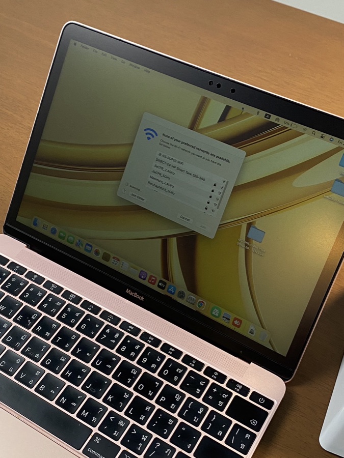 ติดฟิล์ม MacBook